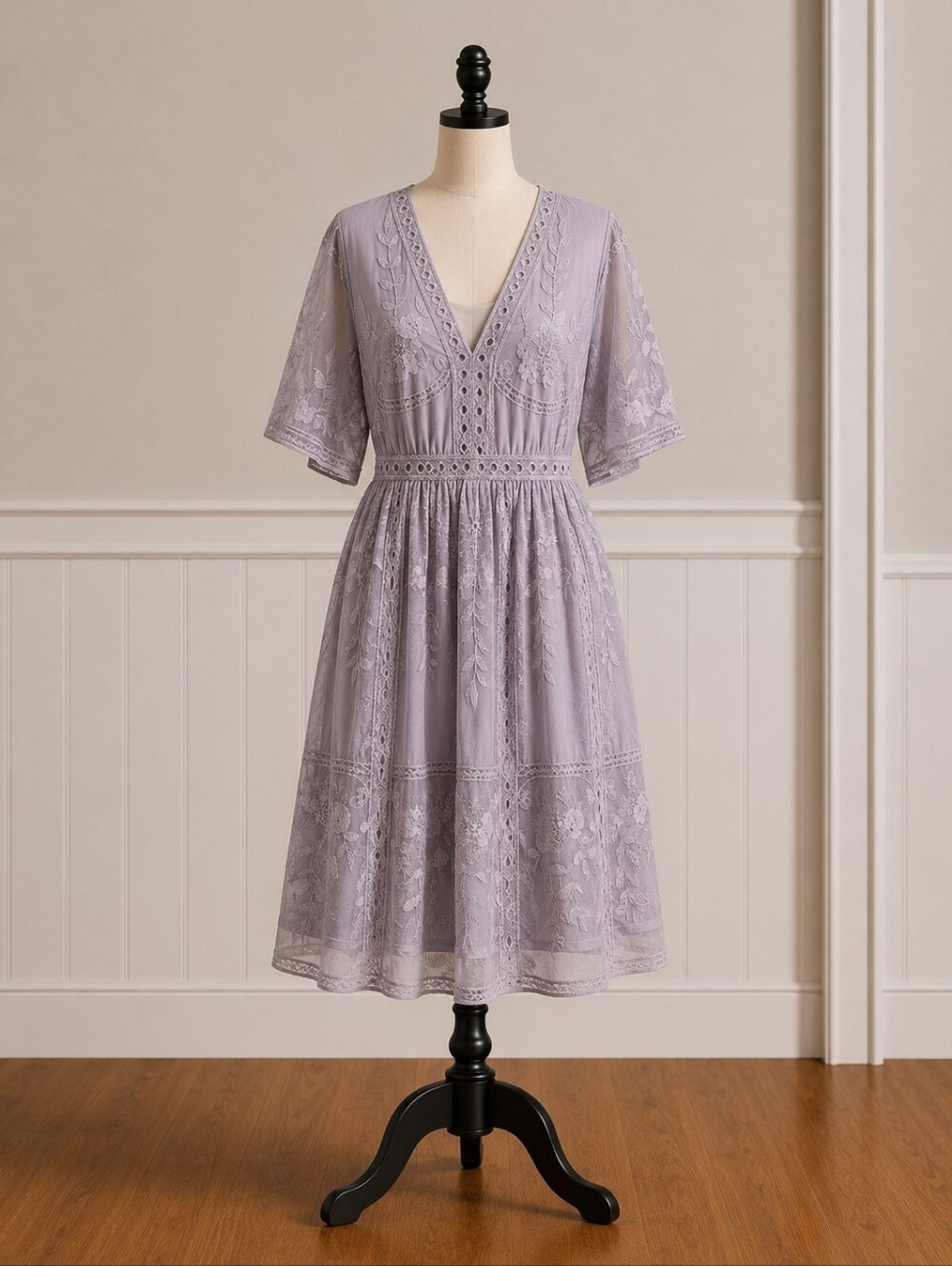 Haute Monde Embroidered V-Neck Short Sleeve Women's Dress